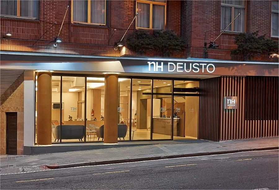 Nh Bilbao Deusto Hotel Bagian luar foto